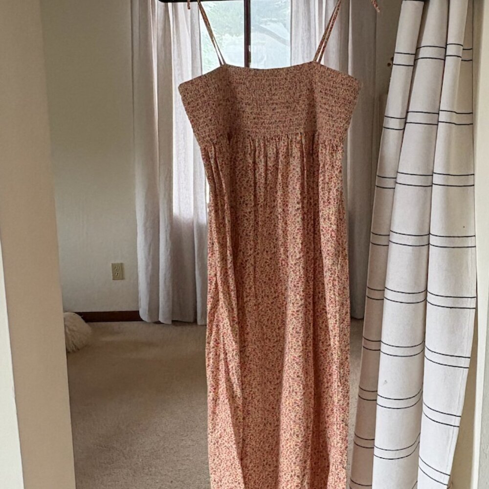 Doen Pansy Dress in Floral Calico, size M - Picture 5 of 8